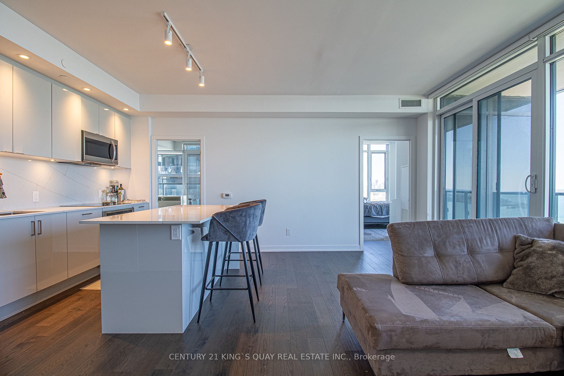1928 Lakeshore Boulevard W #2607