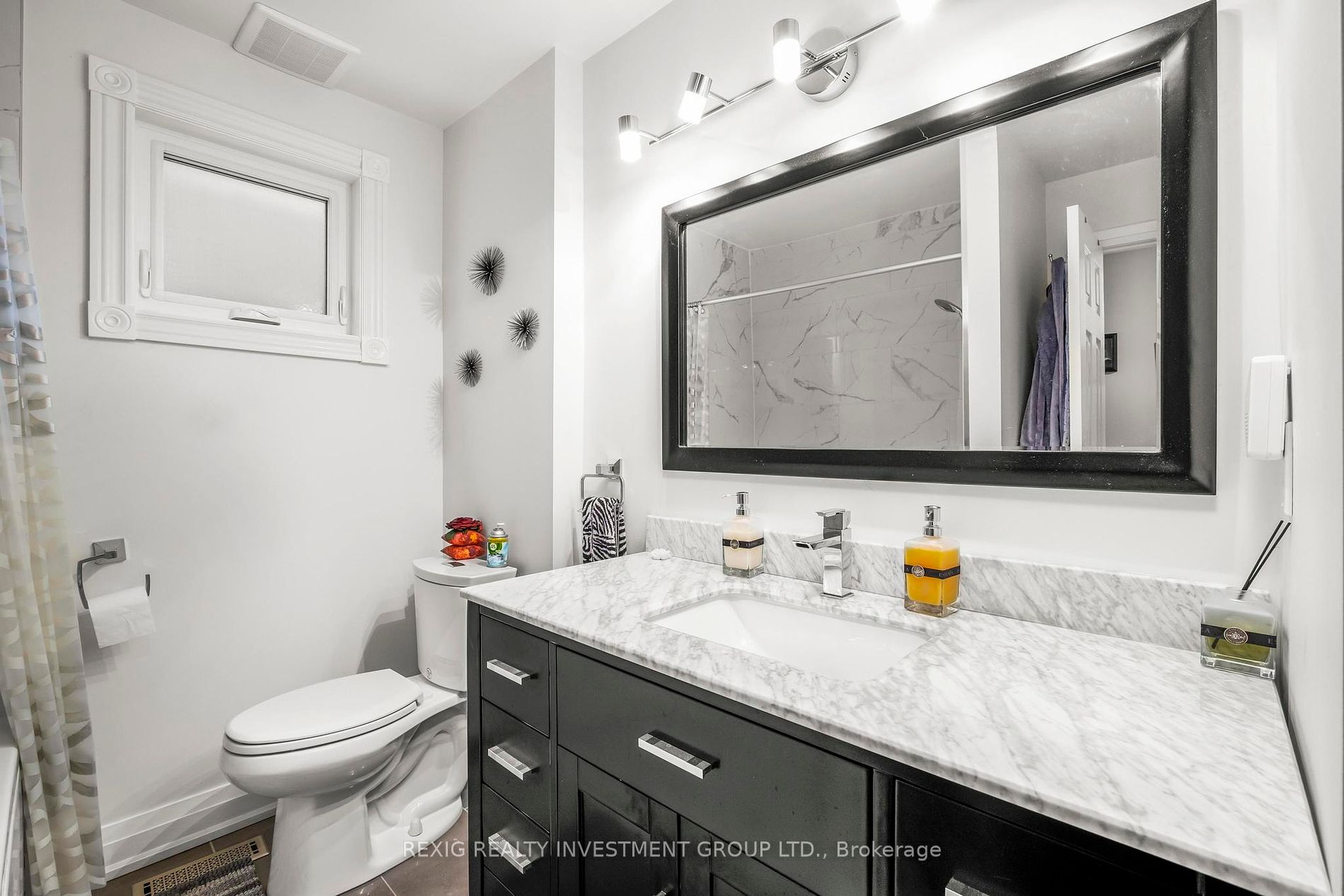1485 Kenilworth Cres