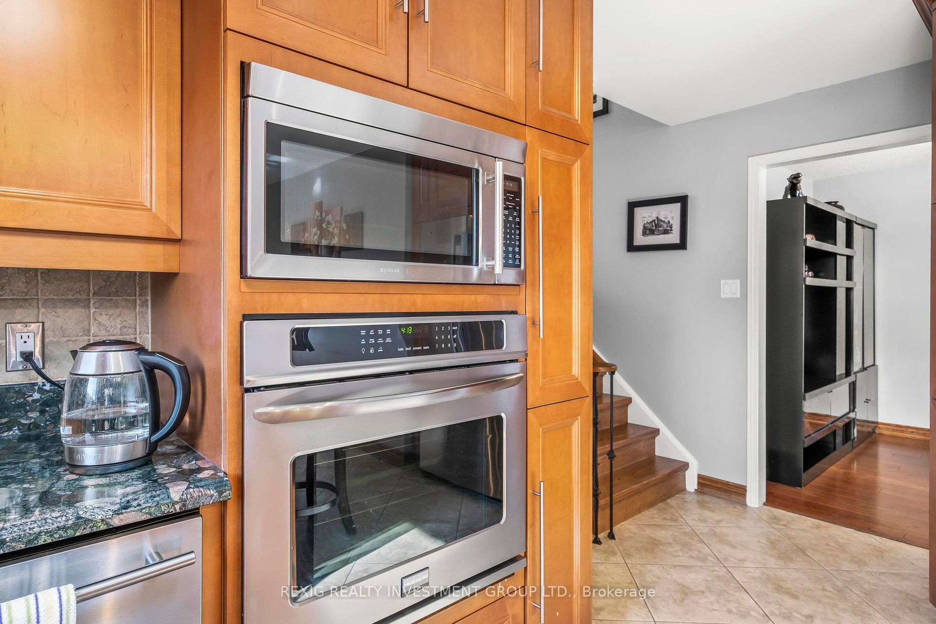 1485 Kenilworth Cres