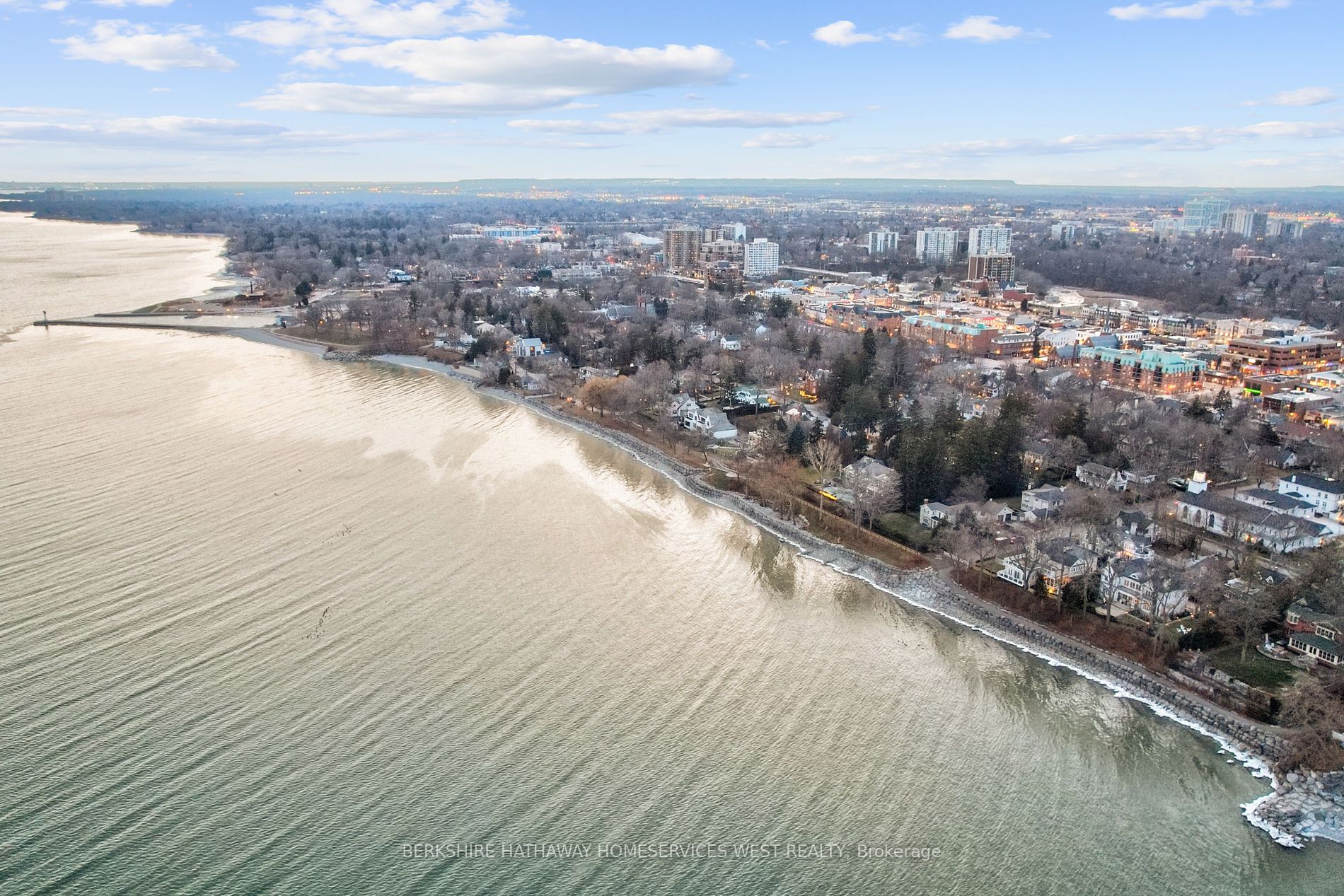 336 Robinson Street, #2