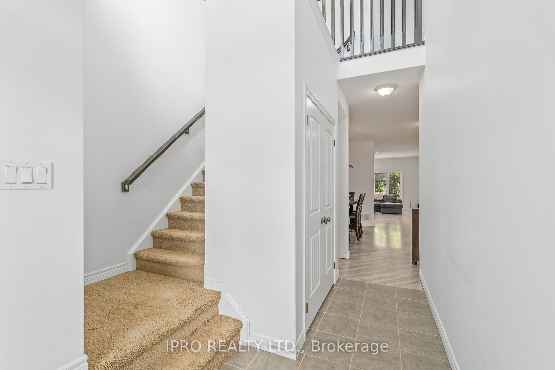 81 Wardlaw Avenue