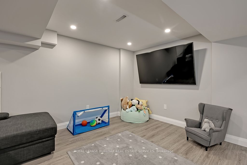 2022 Atkinson Drive, #35