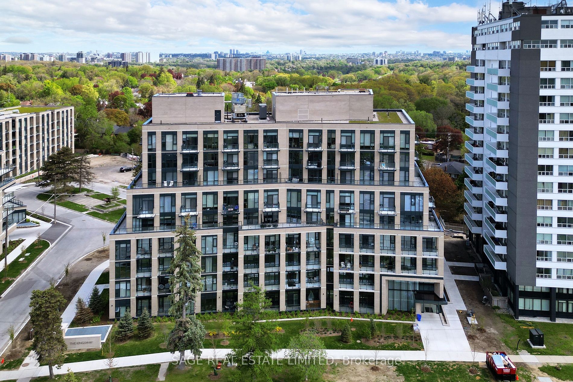 293 The Kingsway #113