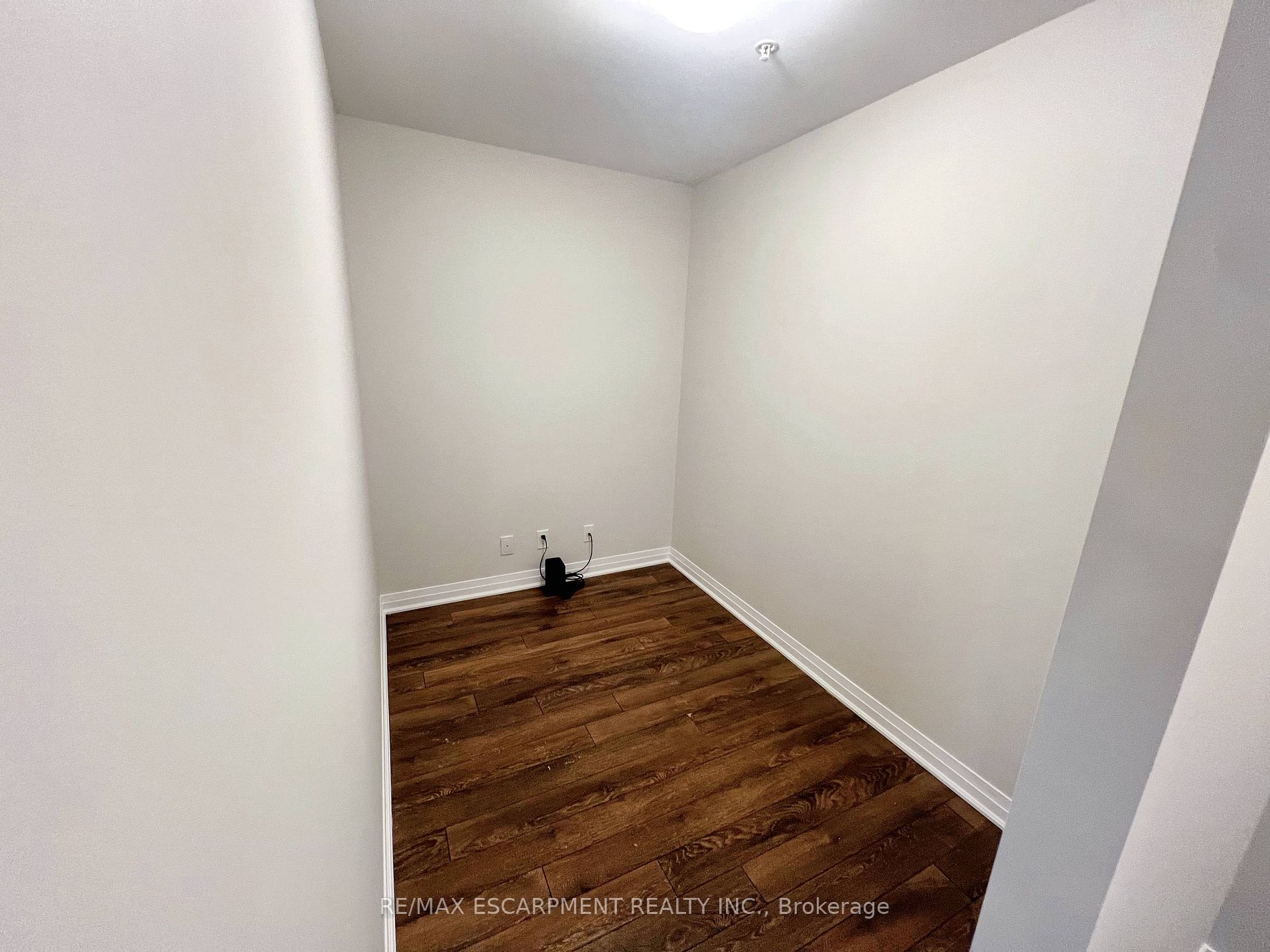 1105 Leger Way E, #527