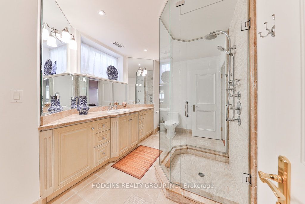 1382 Aldo Drive