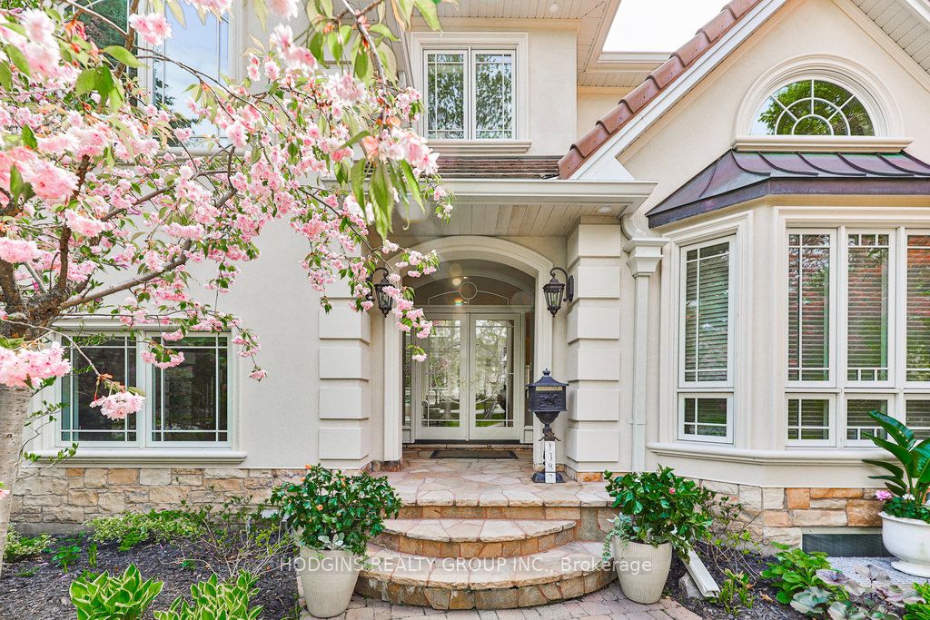 1382 Aldo Drive