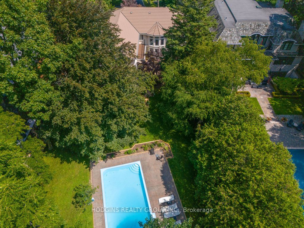 1382 Aldo Drive