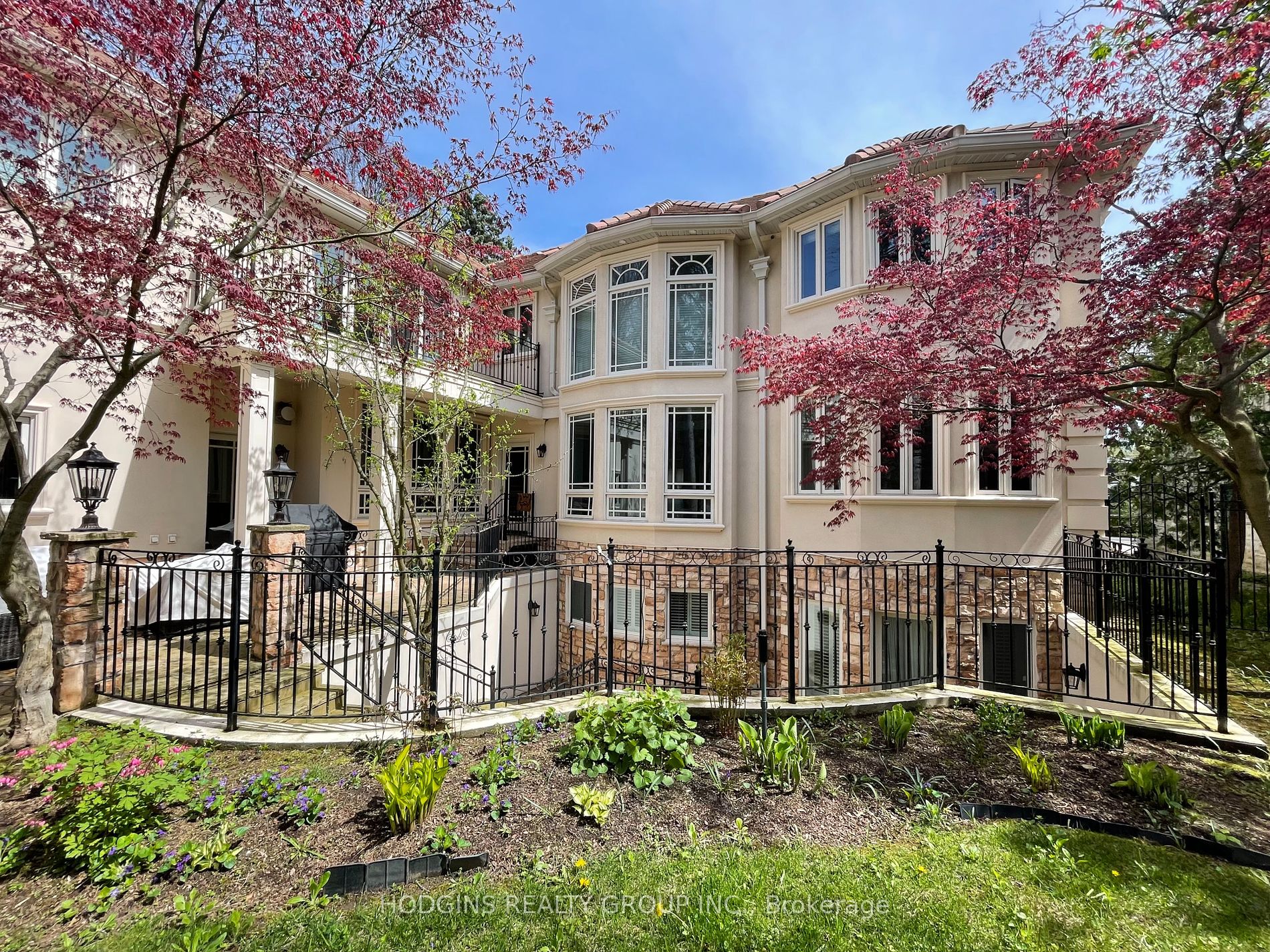 1382 Aldo Drive