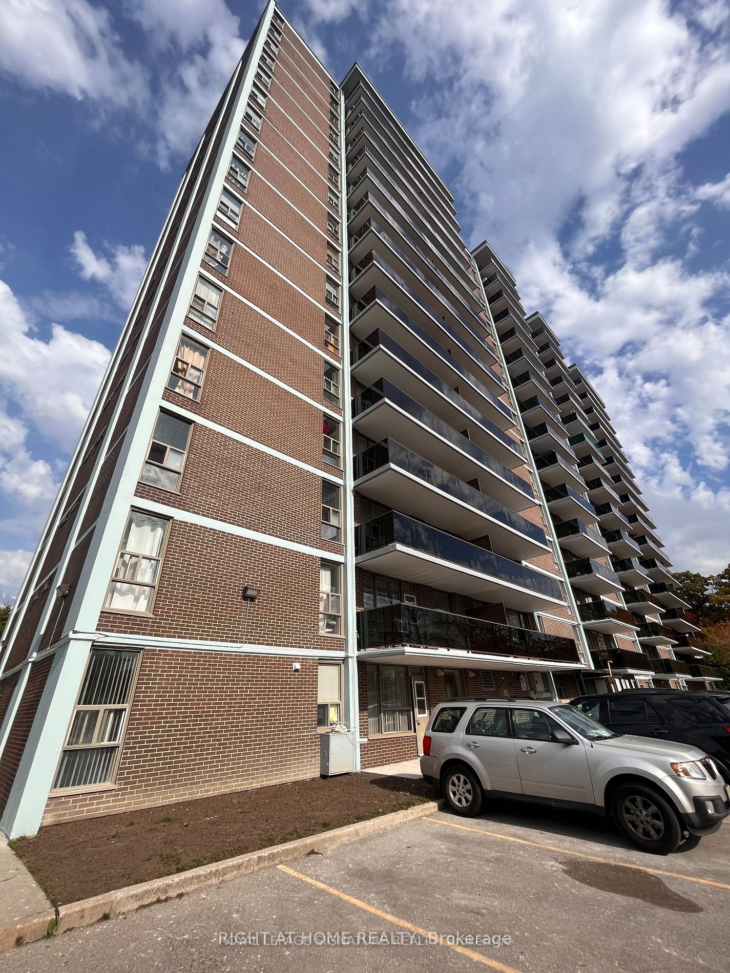 235 Grandravine Dr, #1002