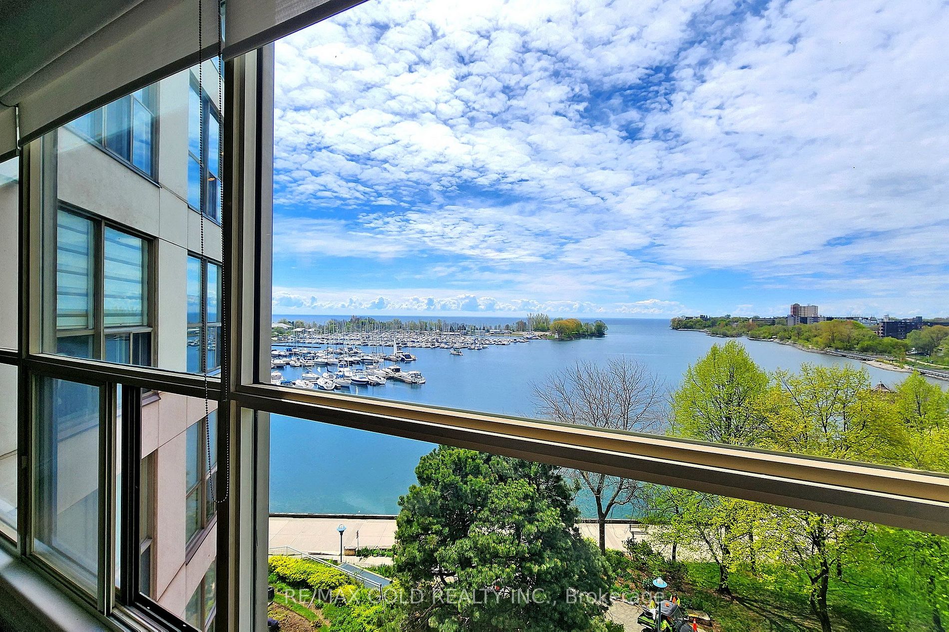 2267 Lakeshore Blvd W, #707