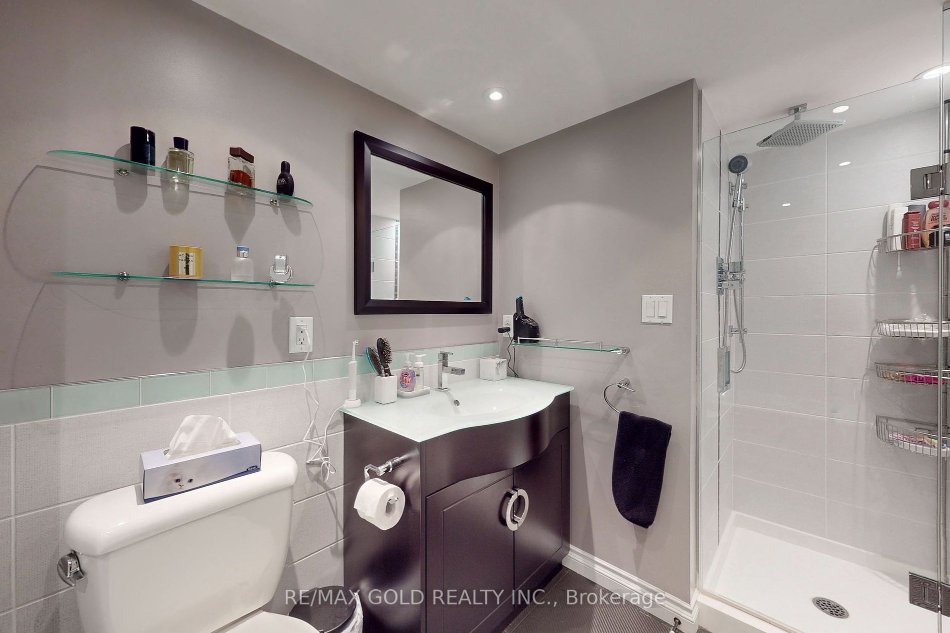2267 Lakeshore Blvd W, #707