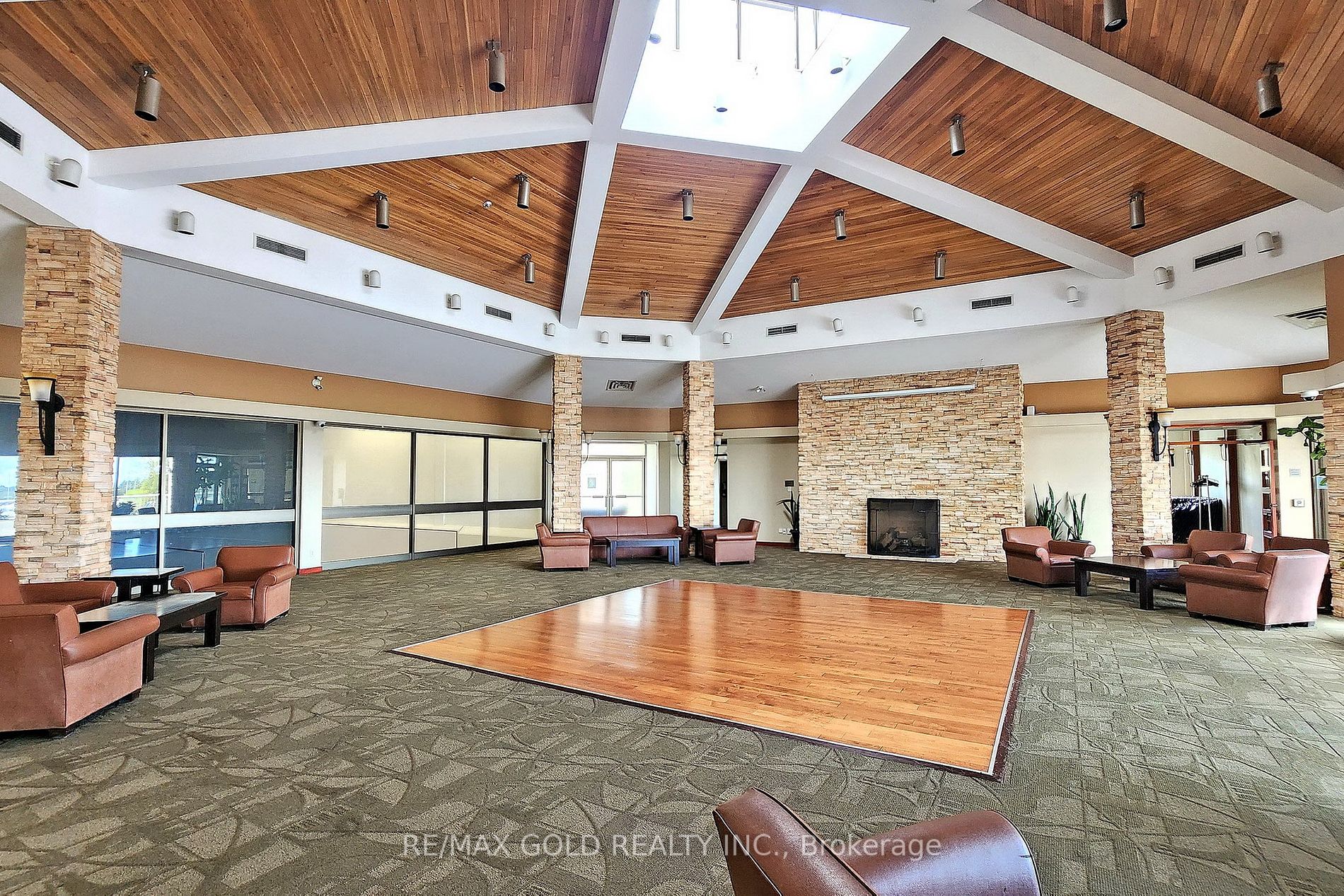 2267 Lakeshore Blvd W, #707