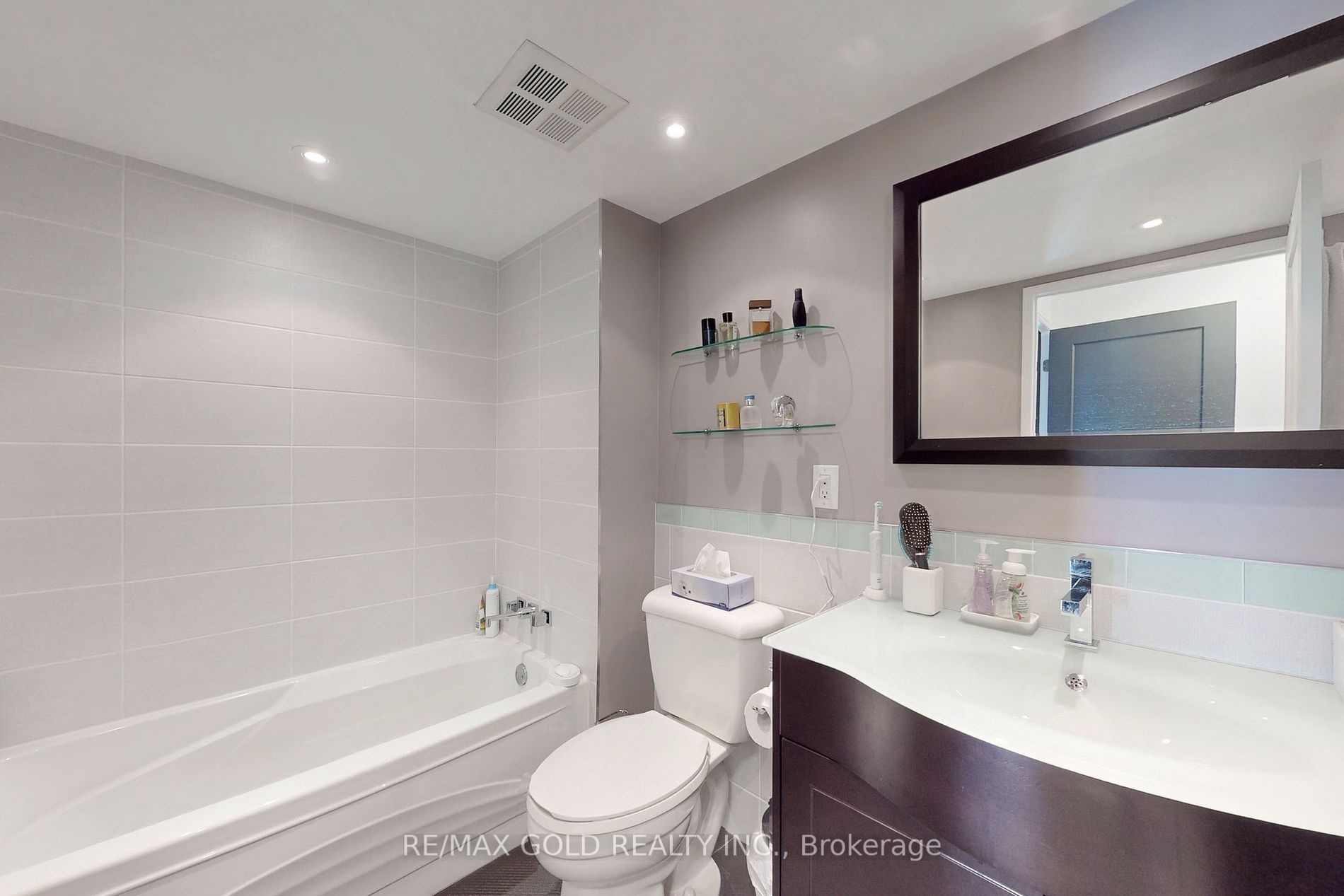 2267 Lakeshore Blvd W, #707