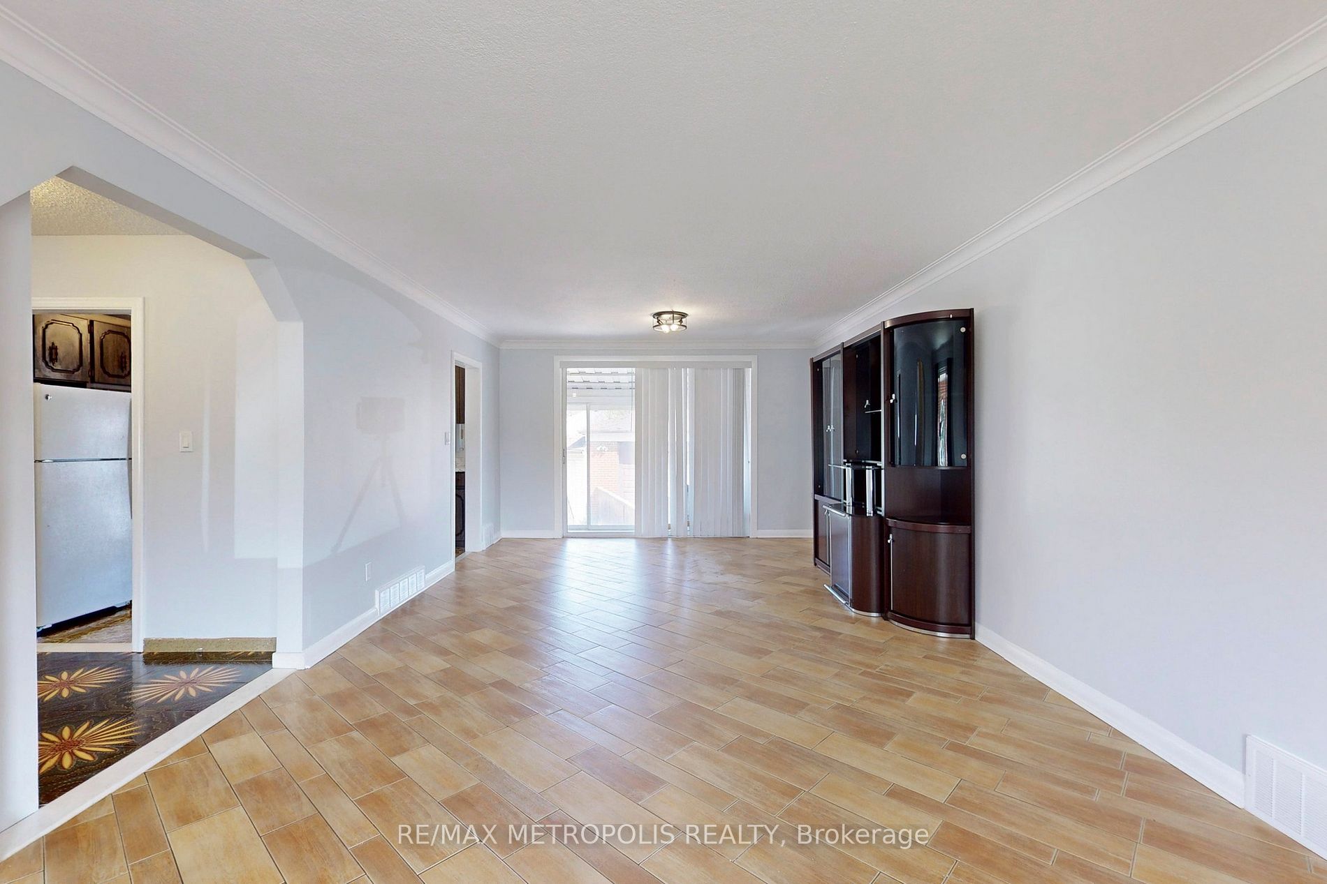 50 Langholm Drive