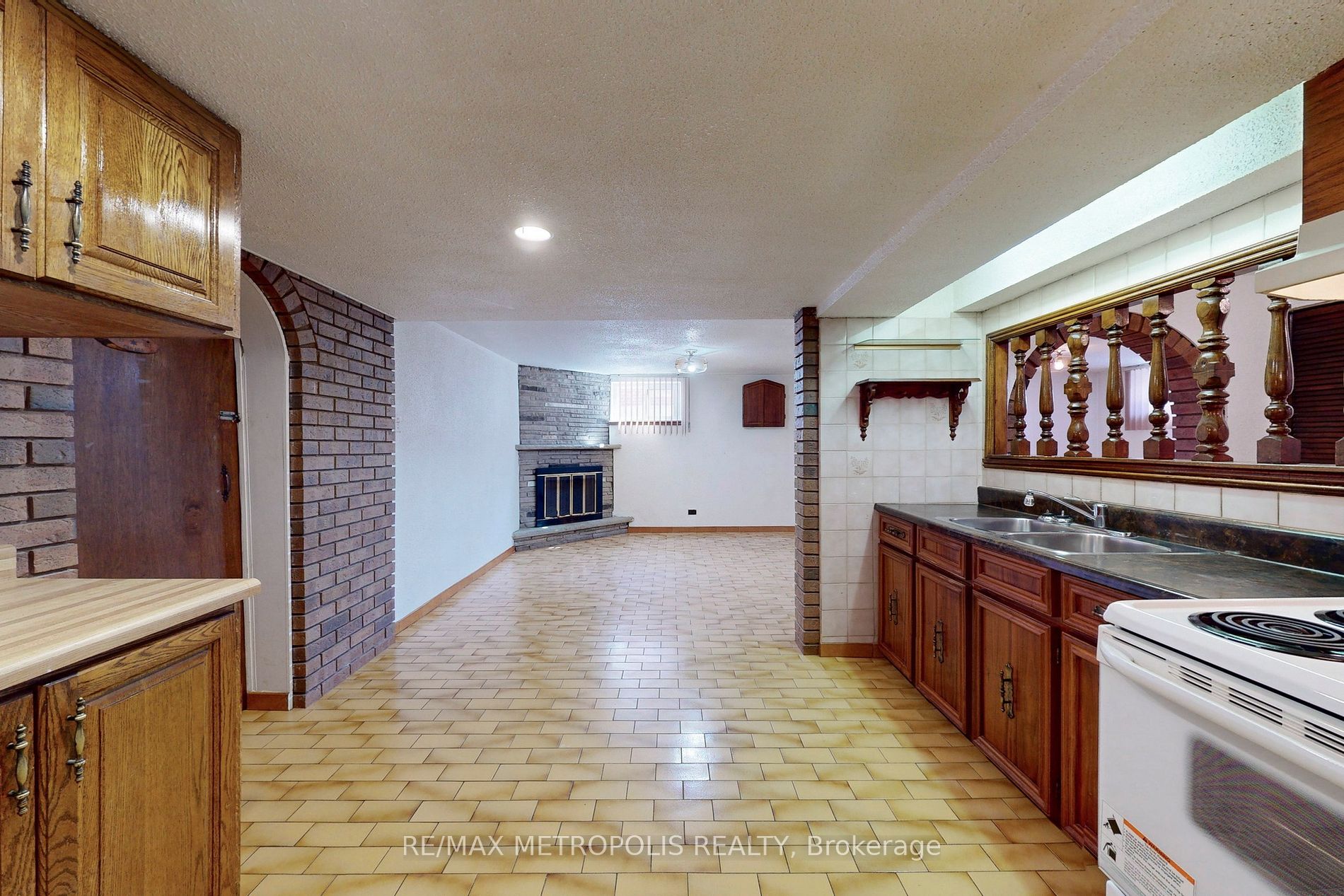 50 Langholm Drive