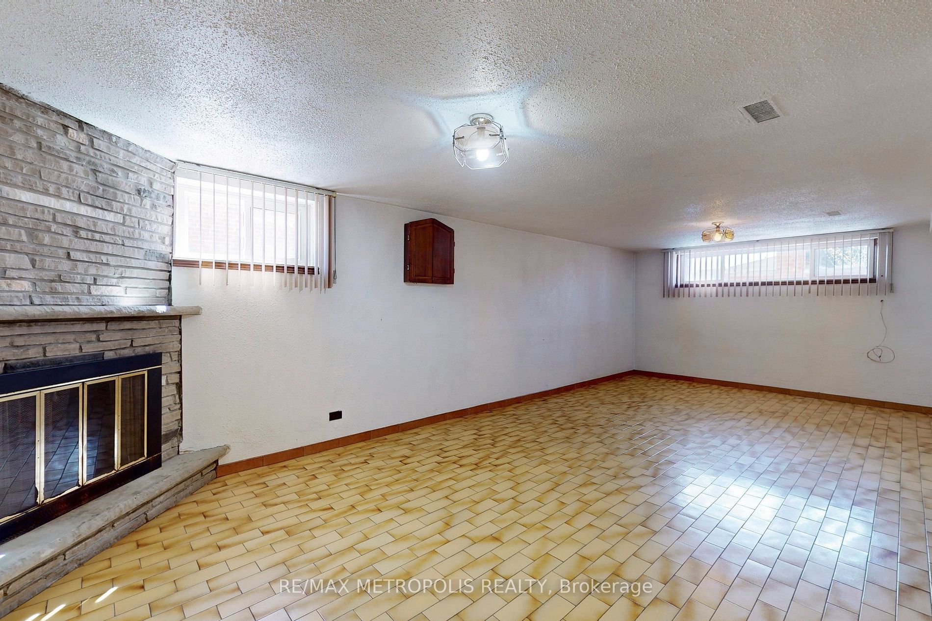 50 Langholm Drive