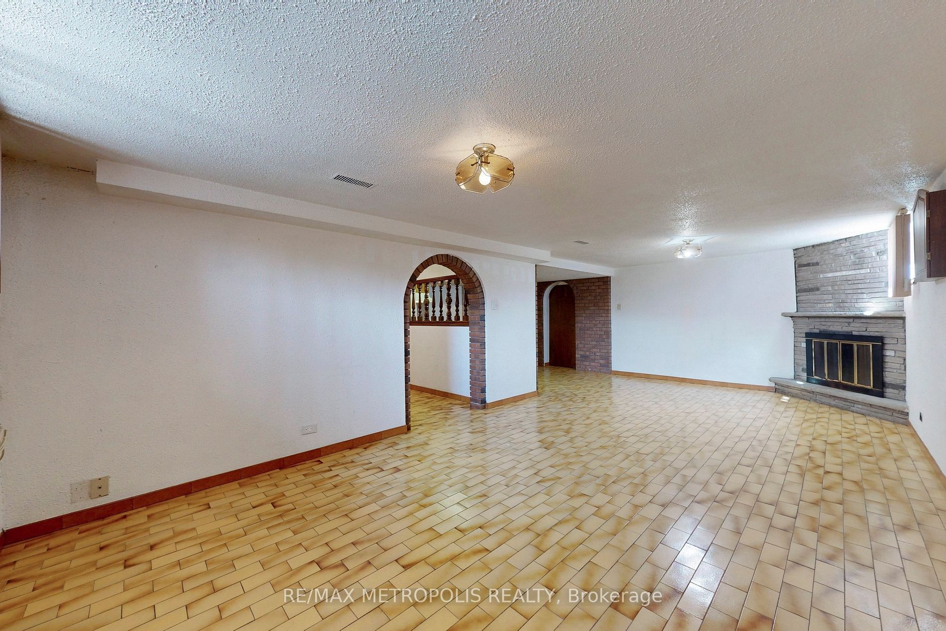 50 Langholm Drive