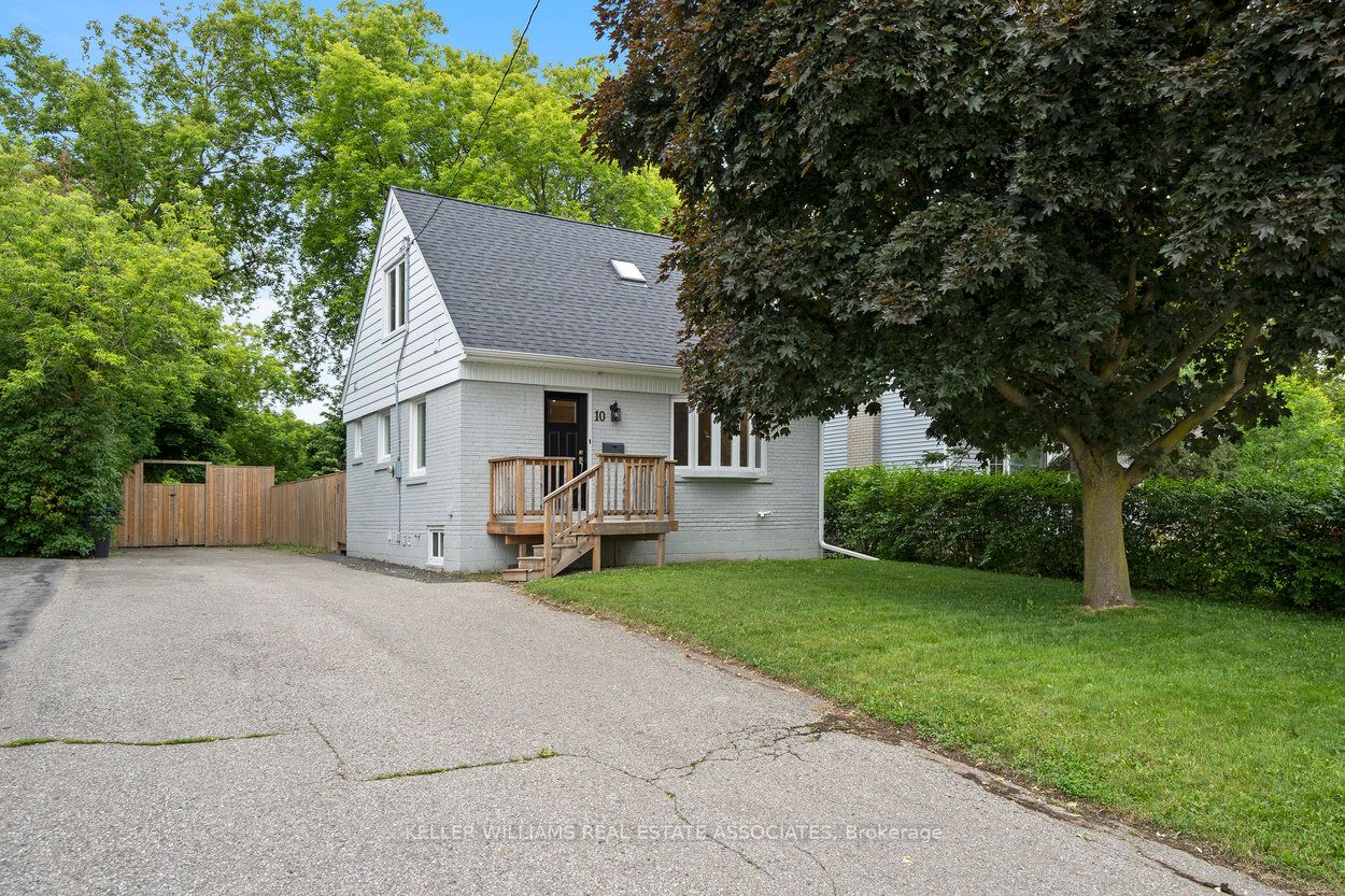 10 Joseph St