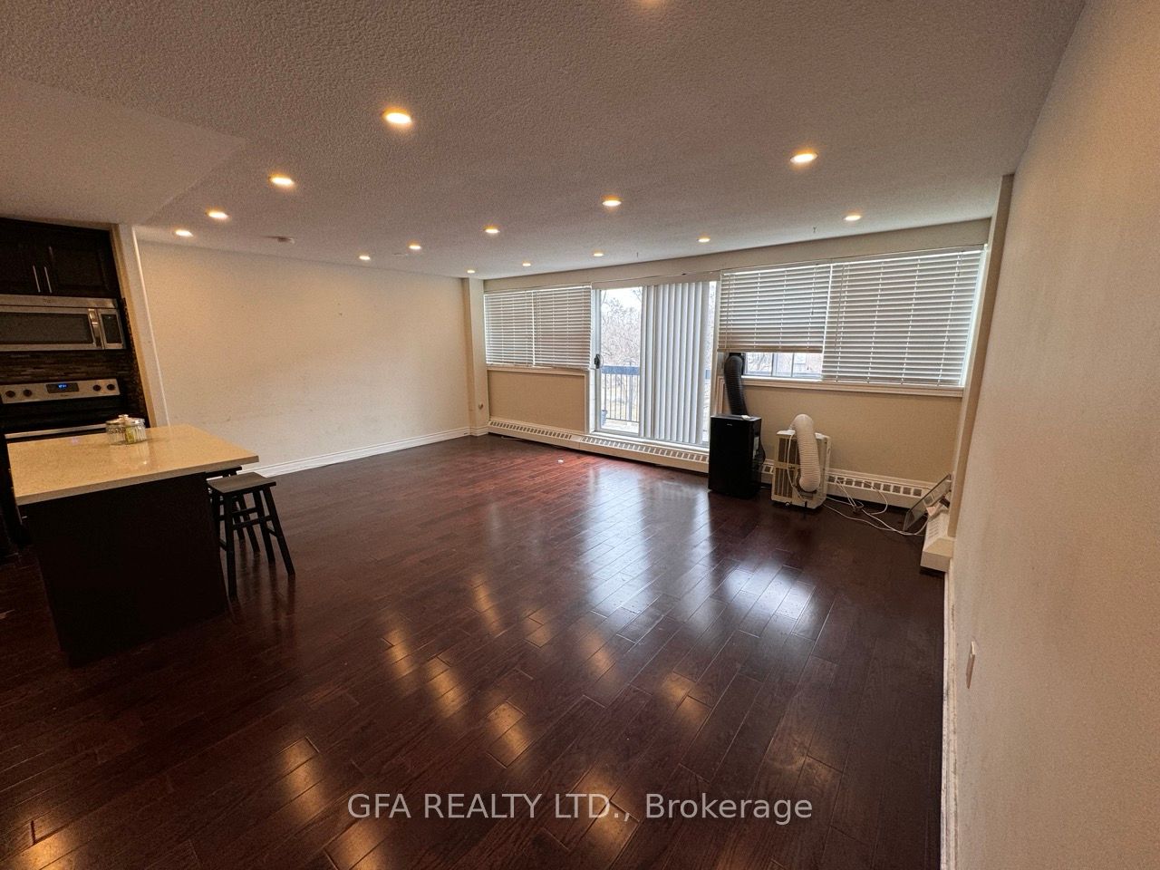 1624 Bloor St E, #66