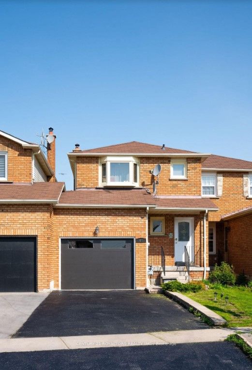 60 Dutch Cres