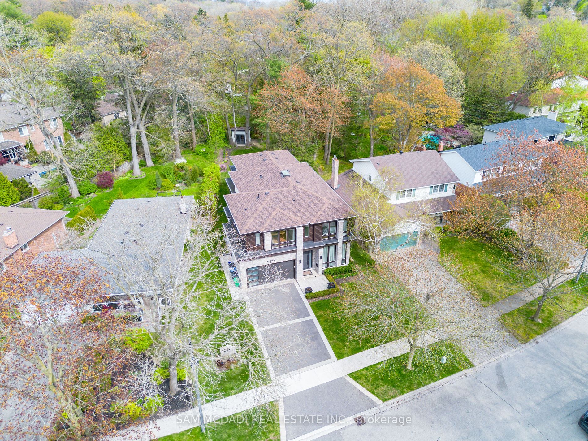 1254 Bramblewood Lane