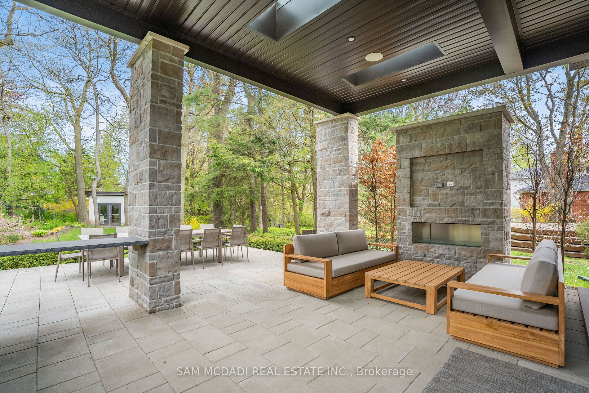 1254 Bramblewood Lane