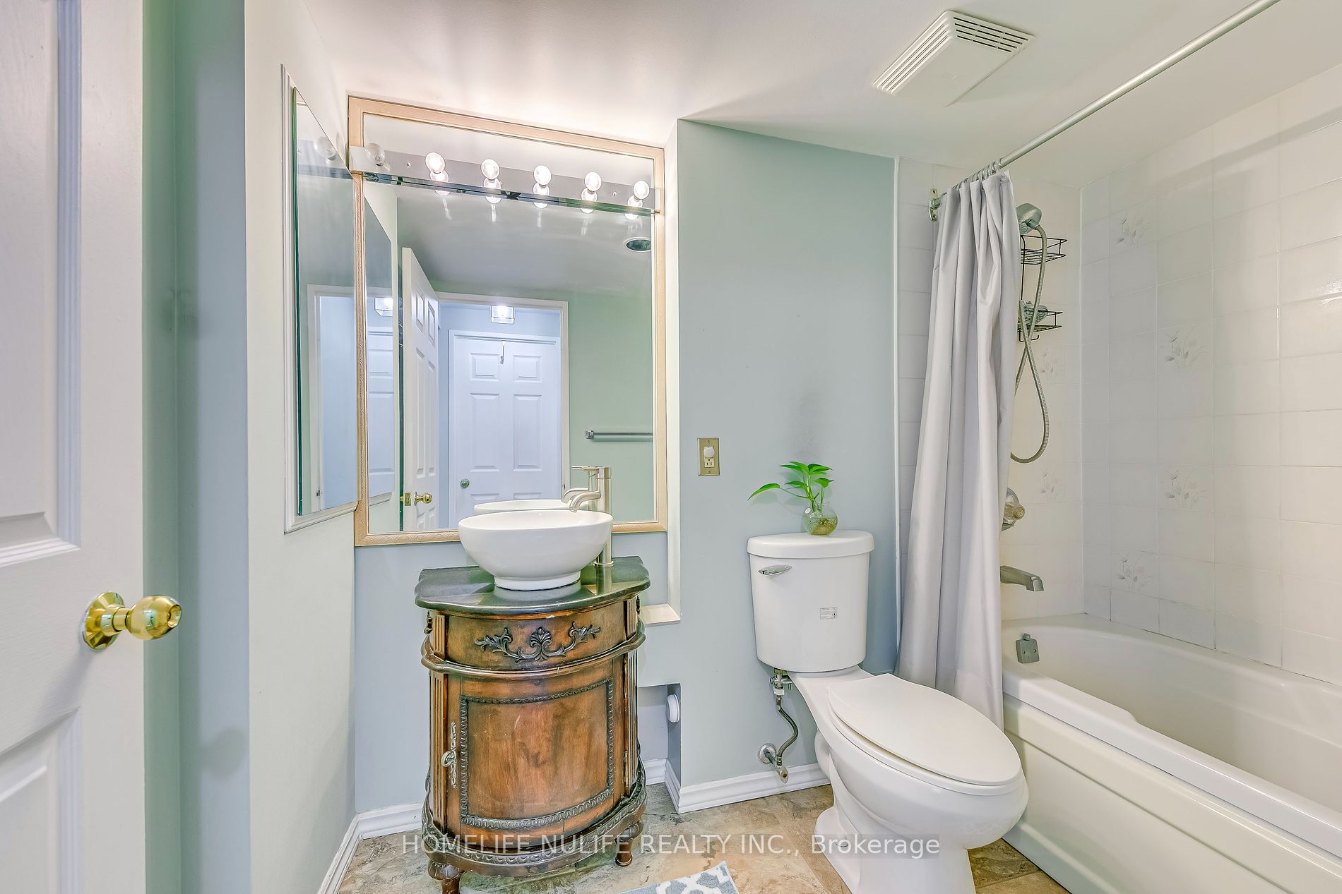 3605 Kariya Dr, #802