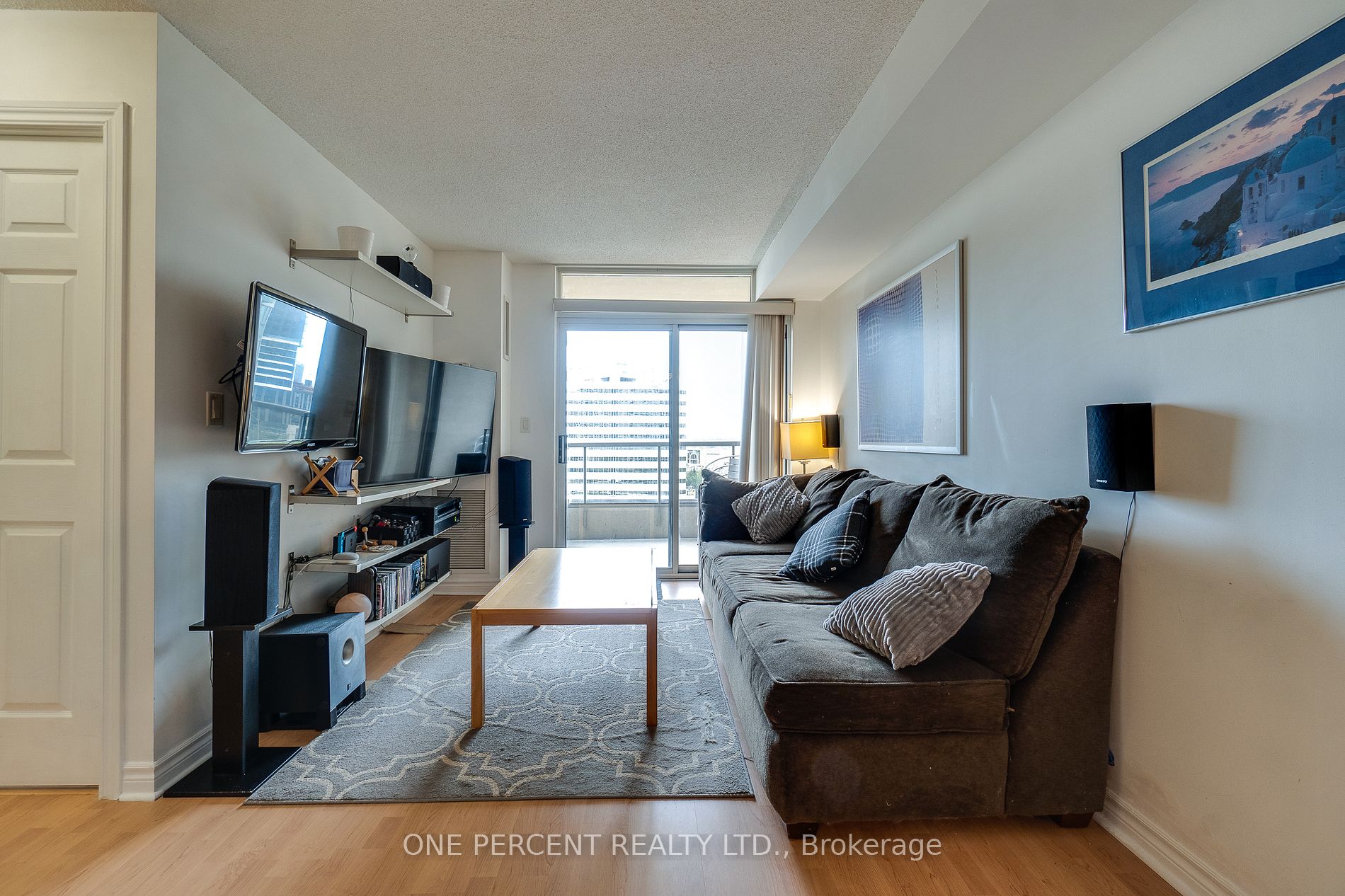 3888 Duke Of York Boulevard #923