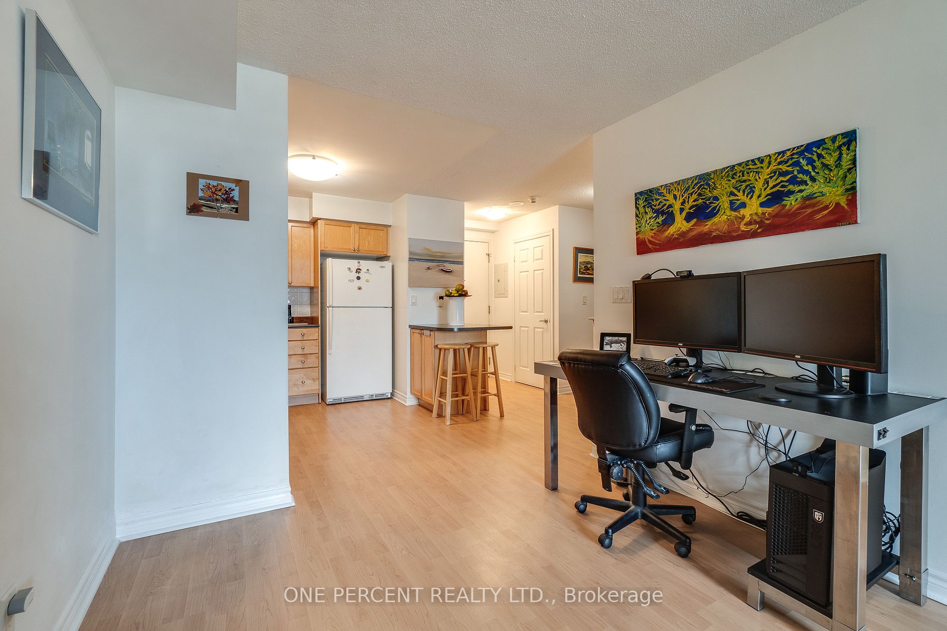 3888 Duke Of York Boulevard #923