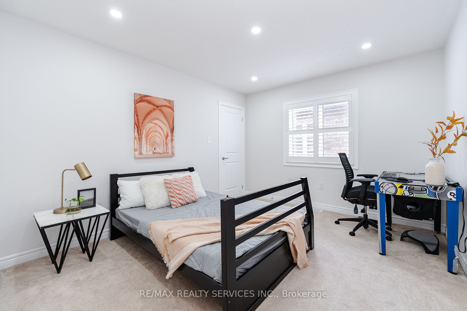 7 Swanton Rd