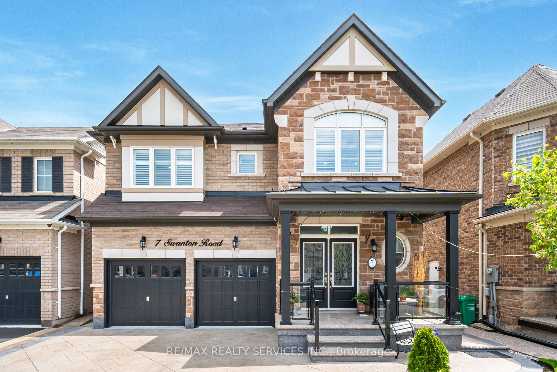 7 Swanton Rd