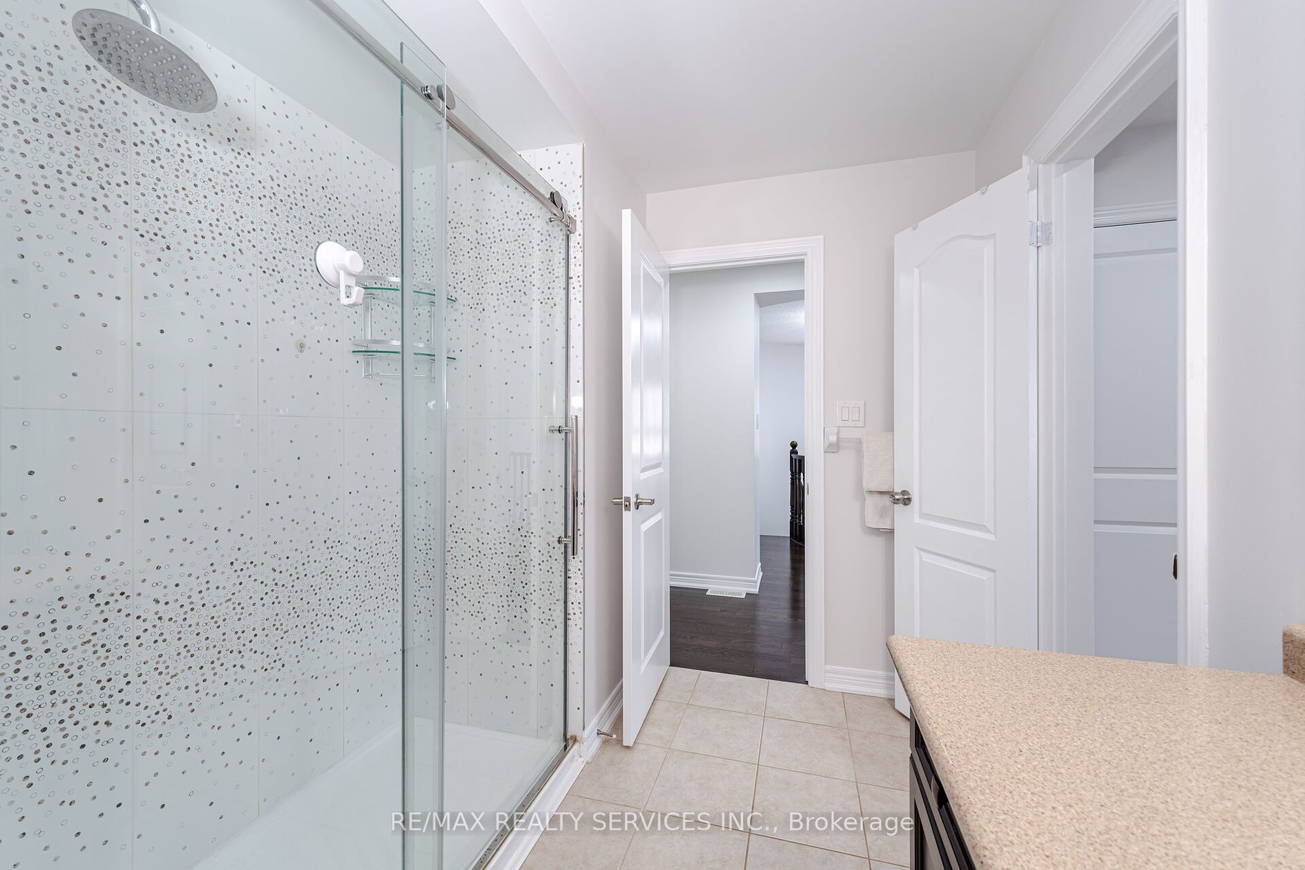 7 Swanton Rd
