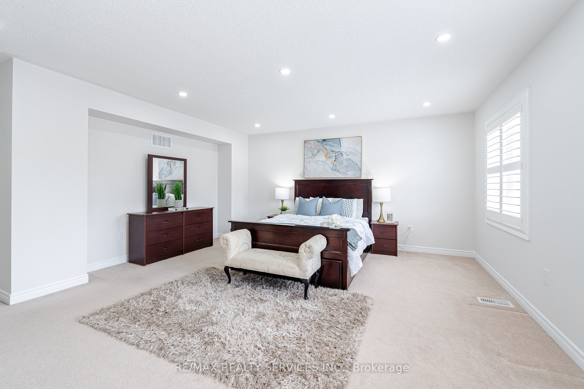 7 Swanton Rd
