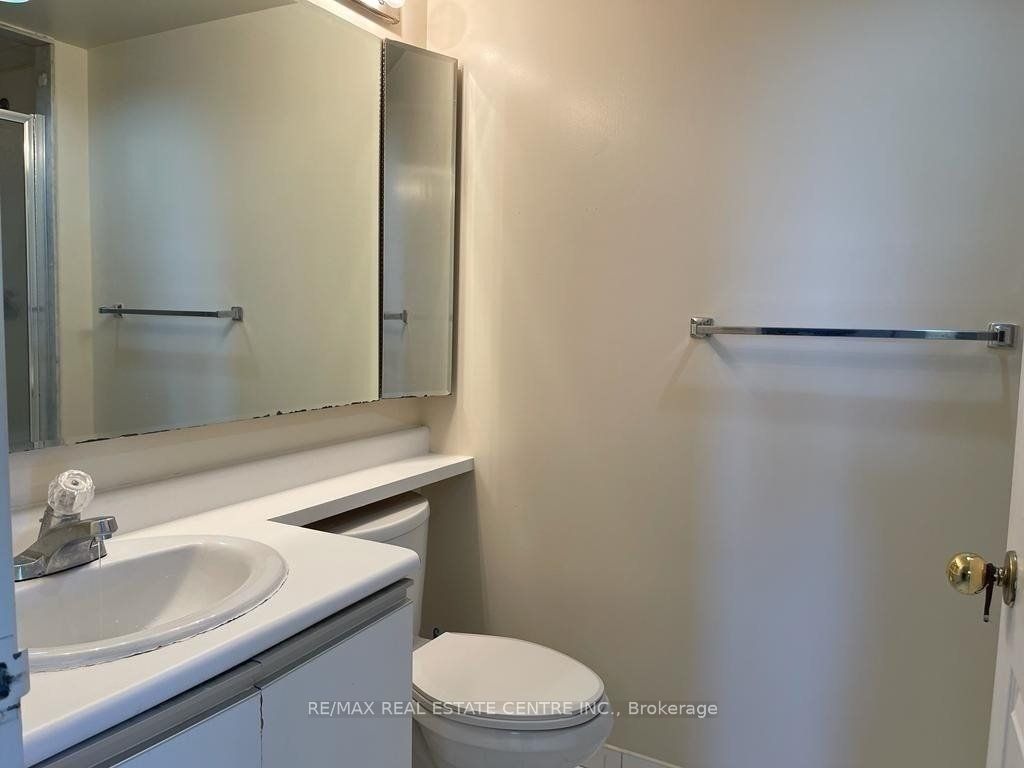265 Enfield Place, #1403