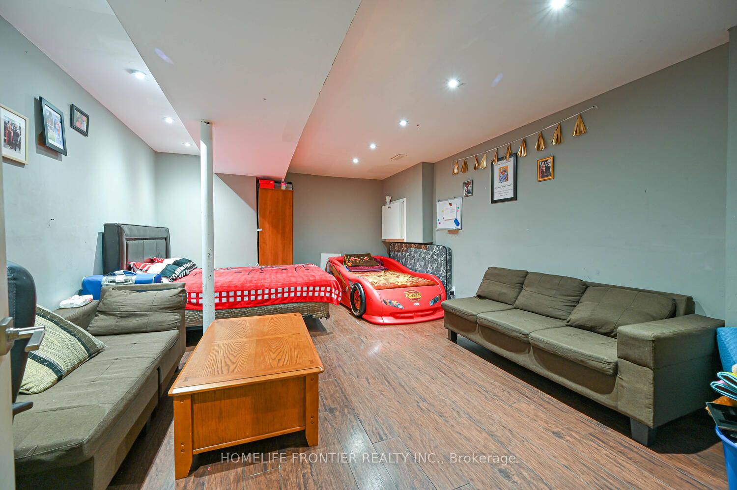 9 Owens Rd