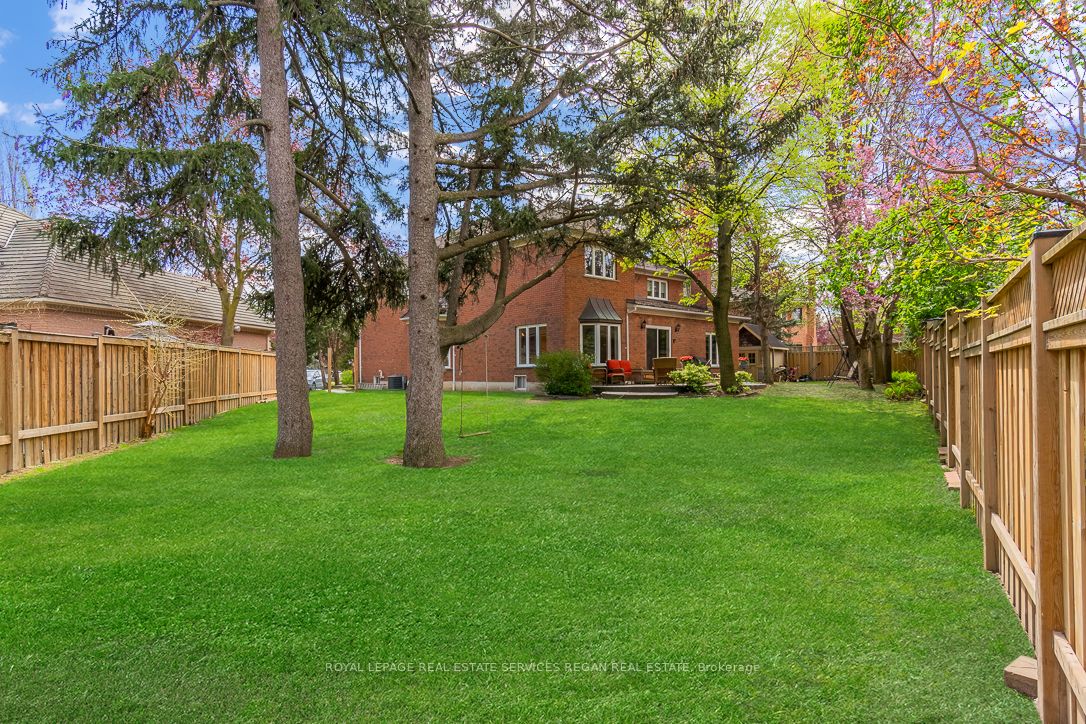 1935 Calgary Court