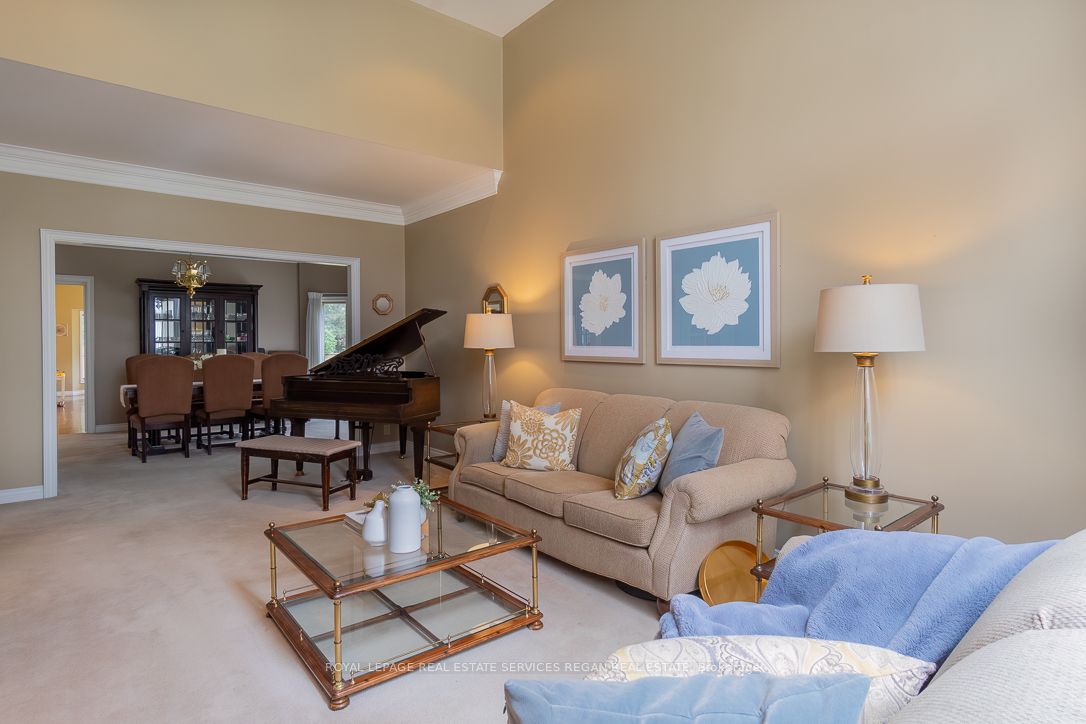 1935 Calgary Court