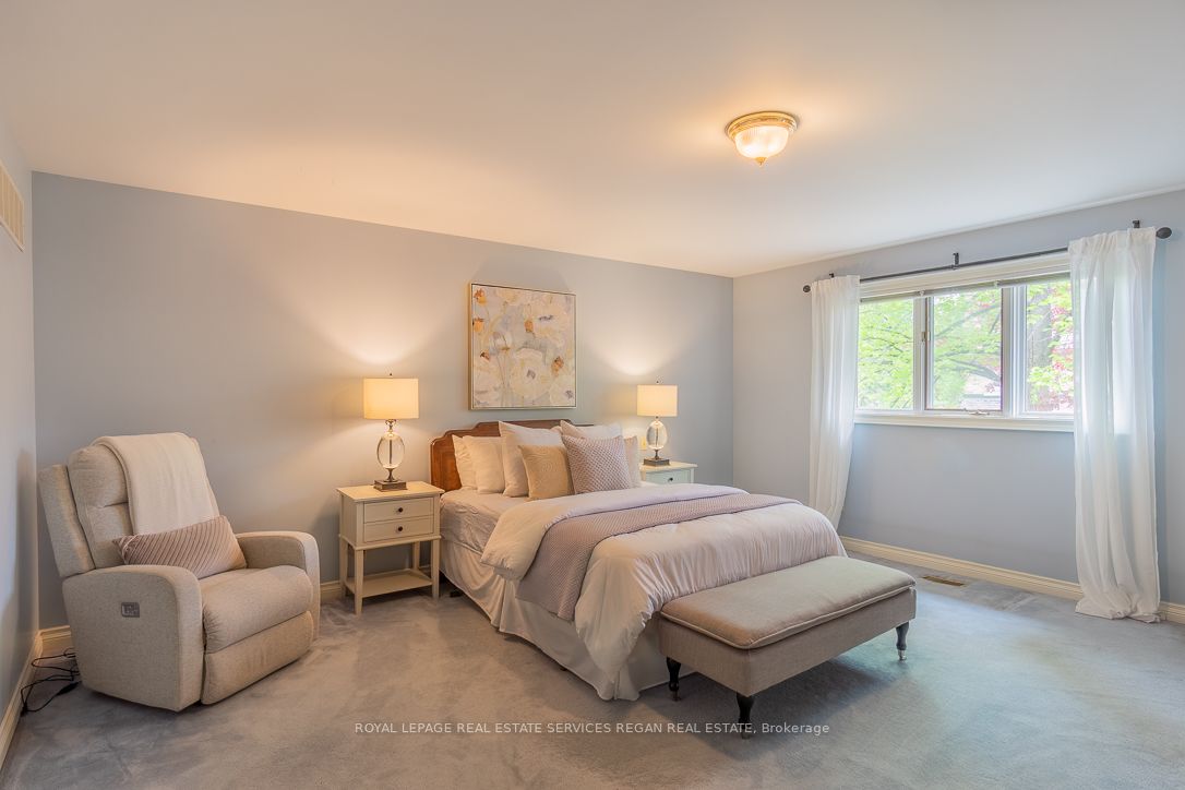 1935 Calgary Court
