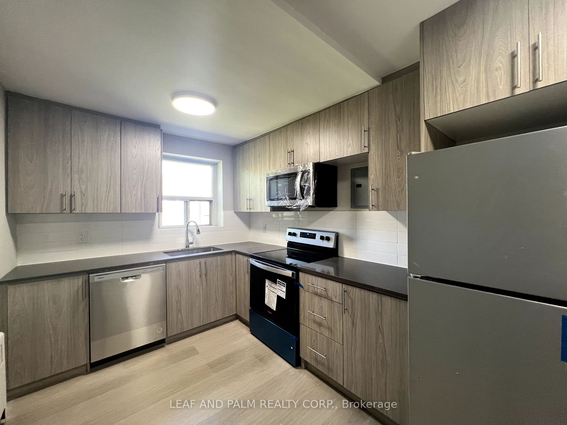 292 The Kingsway, #23