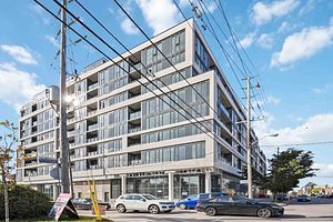 859 The Queensway, #322