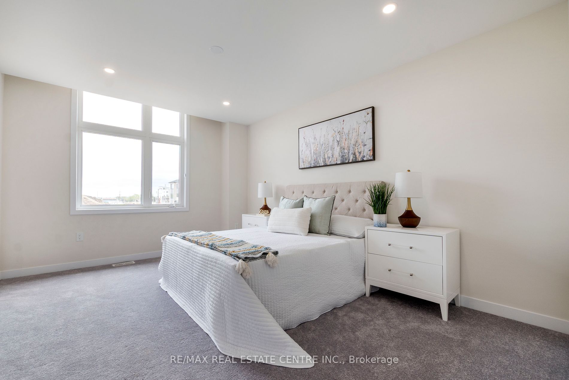 1535 Wellwood Terr