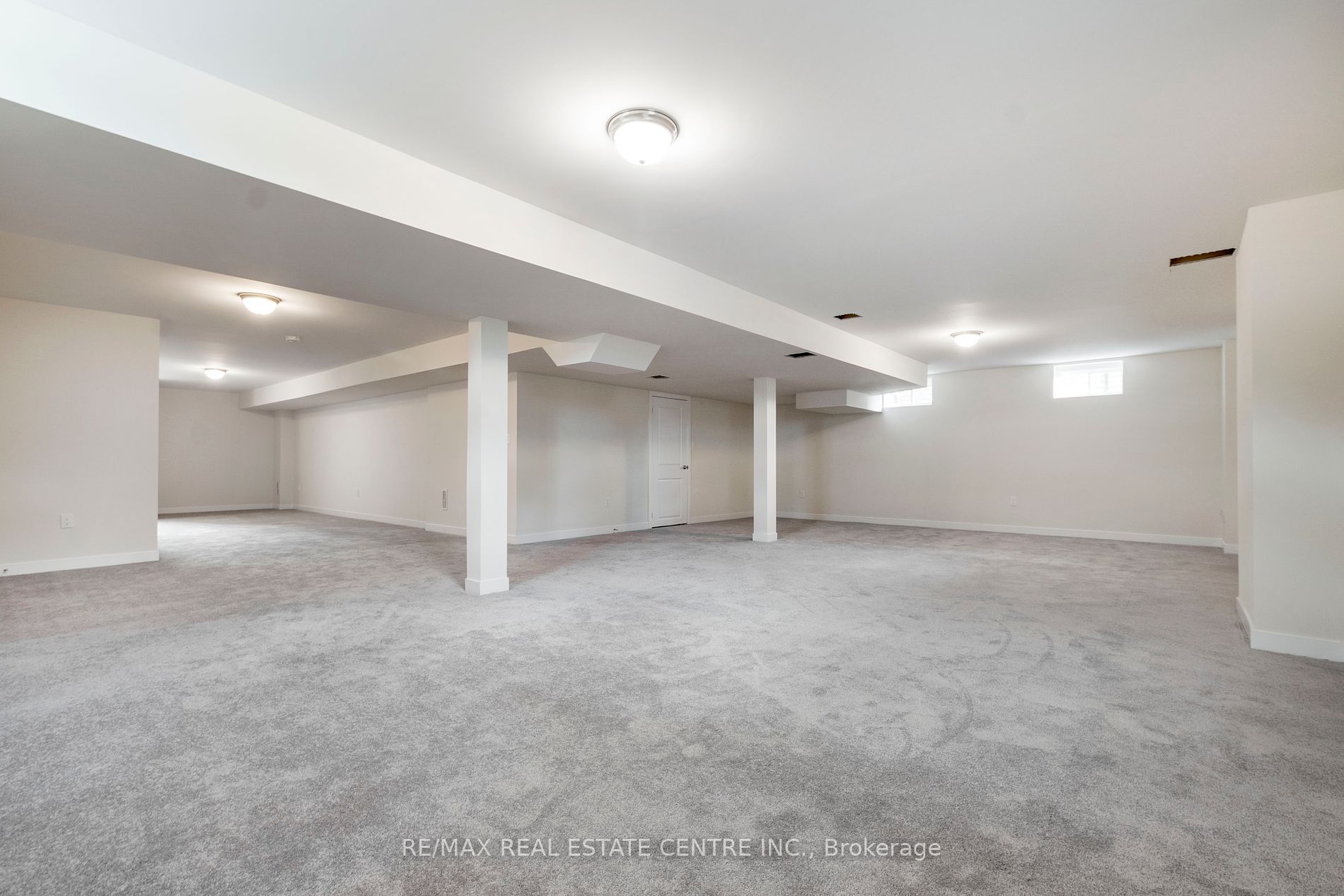 1535 Wellwood Terr
