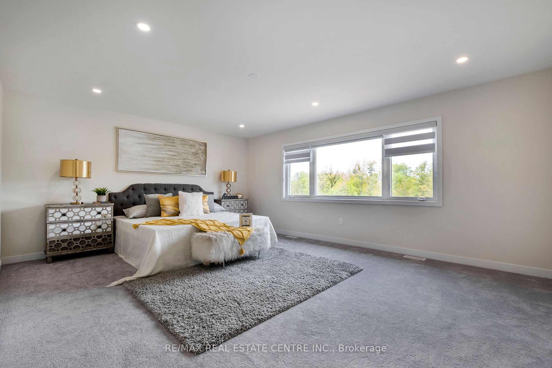 1535 Wellwood Terr