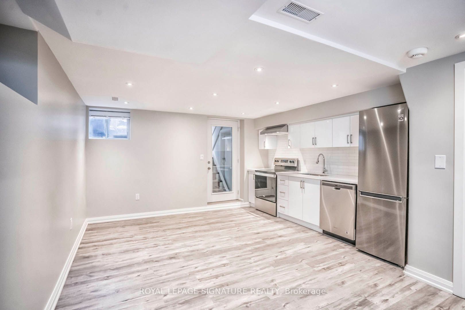 34 Kenneth Avenue #Bsmt