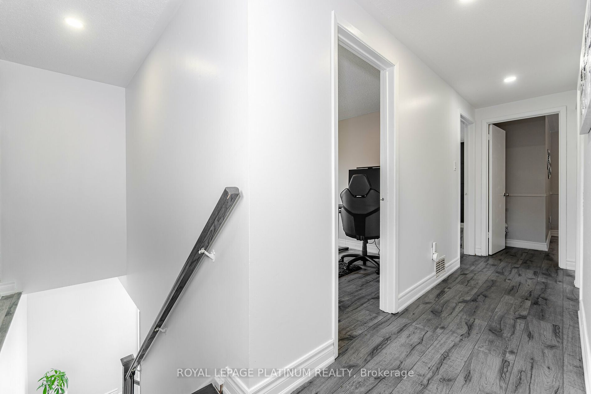 63 Faludon Dr