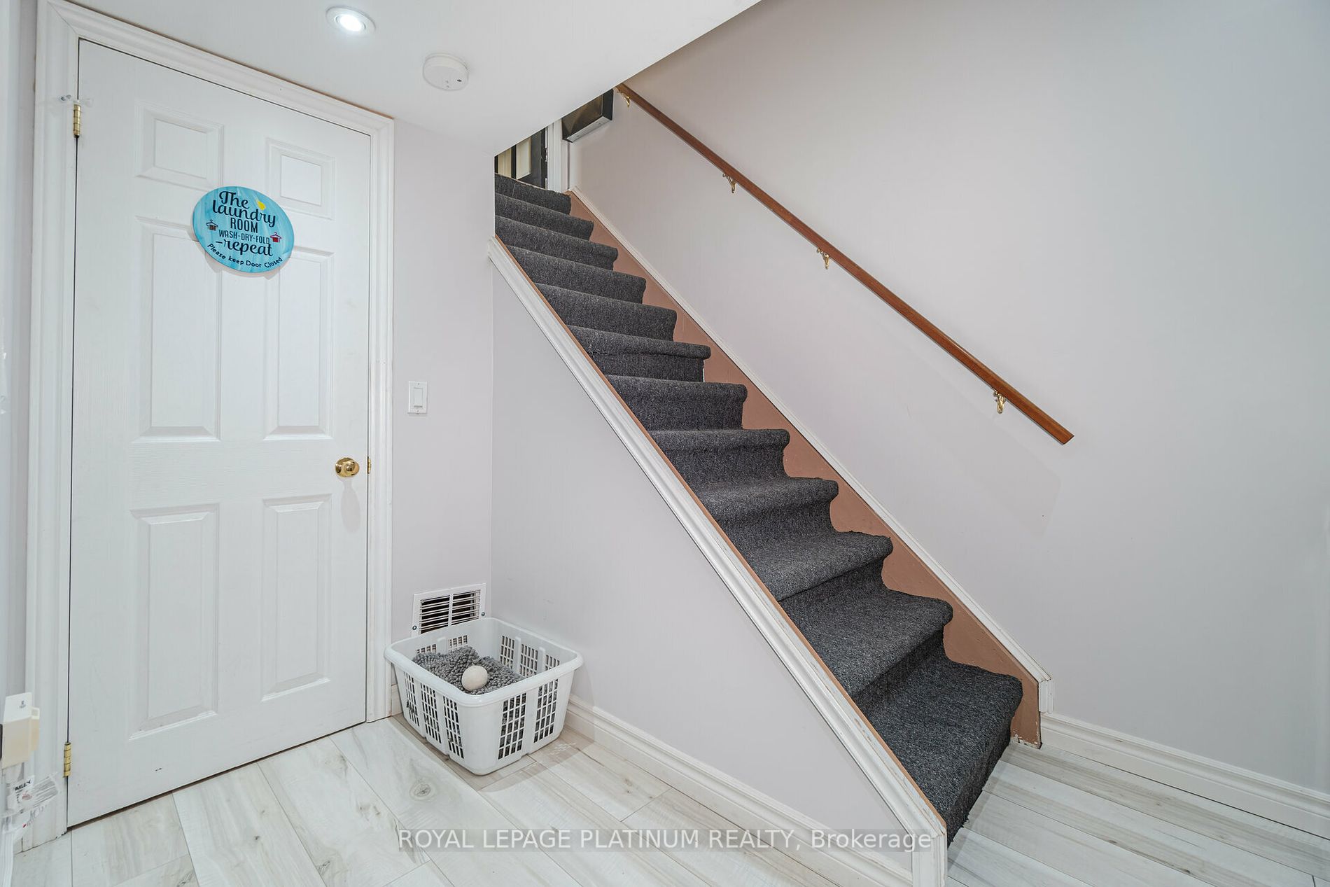 63 Faludon Dr