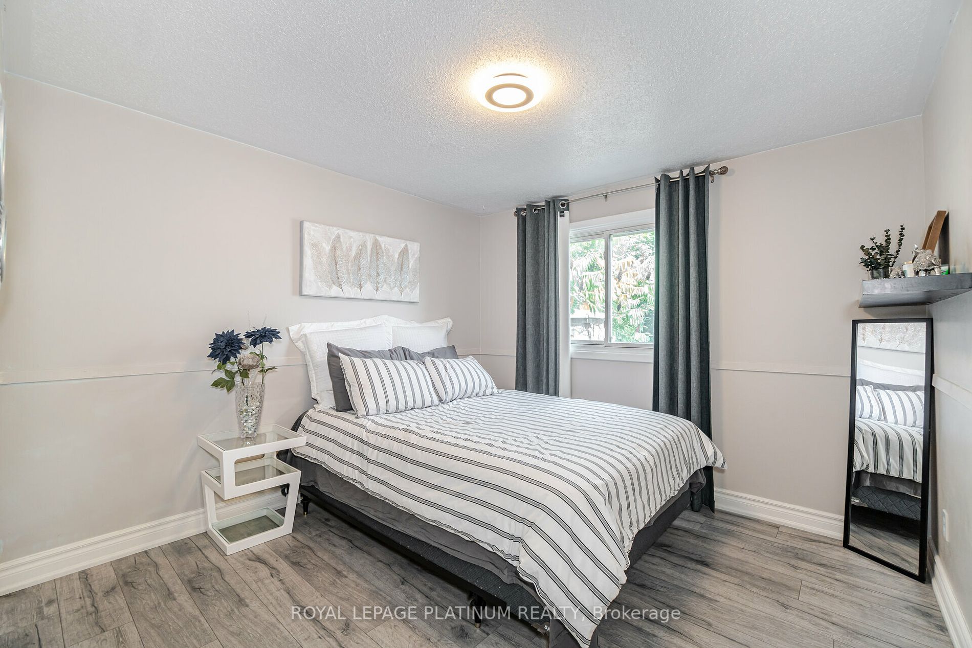 63 Faludon Dr