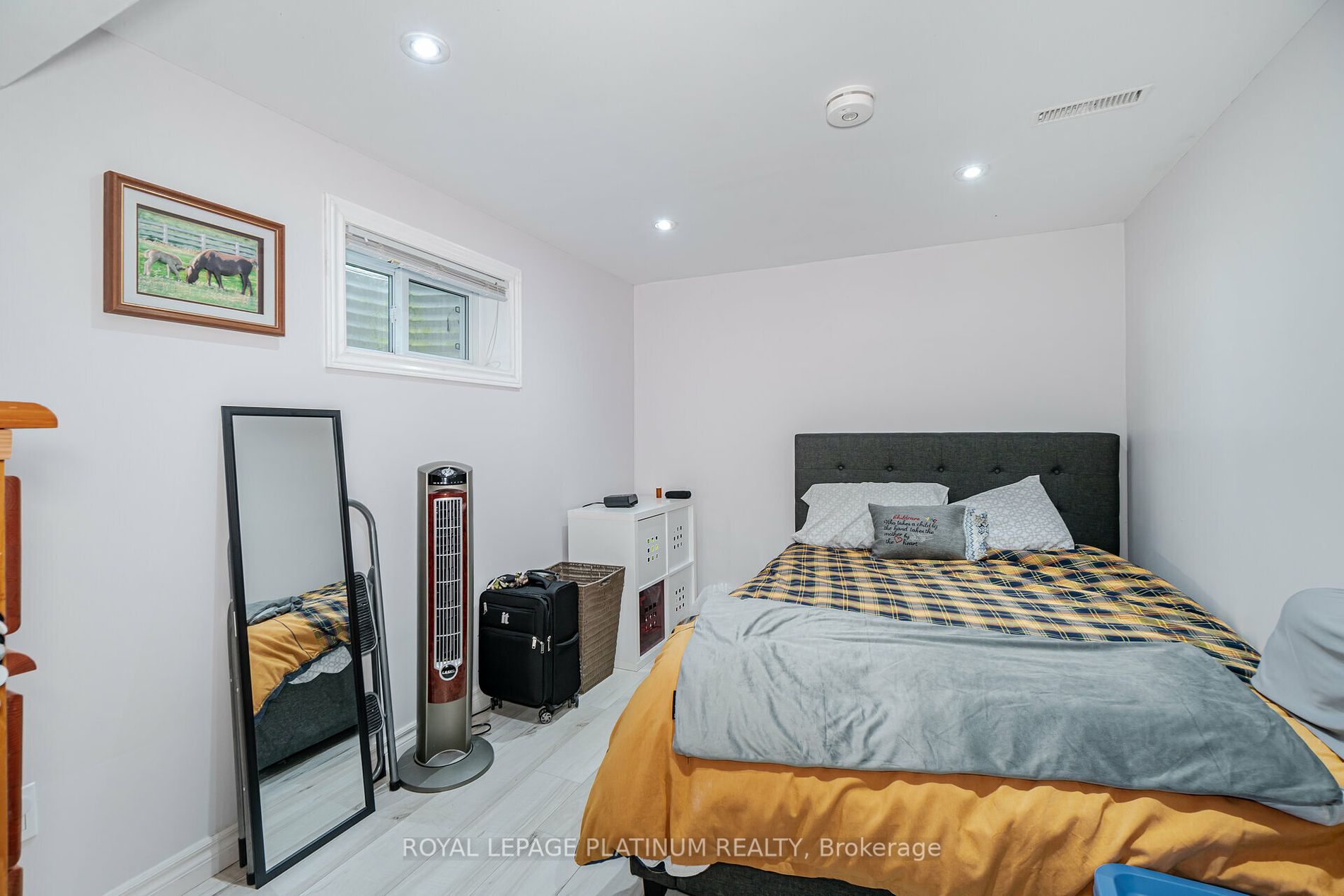 63 Faludon Dr