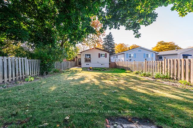 354 Whitehead Crescent