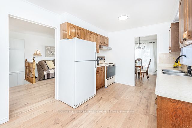 354 Whitehead Crescent
